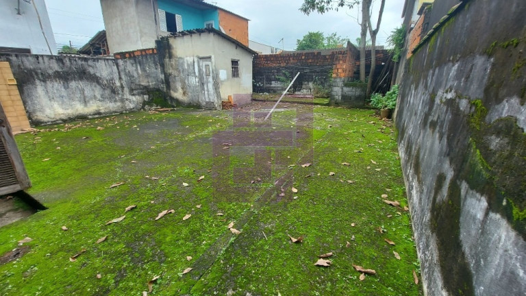 Imagem Casa com 2 Quartos à Venda, 360 m² em Vila Santo Antônio - Guarujá Imagem Casa com 2 Quartos à Venda, 360 m² em Vila Santo Antônio - Guarujá