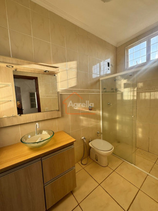 Imagem Casa com 3 Quartos à Venda, 160 m² em Parque Dos Eucaliptos Ii - Mogi Guaçu Imagem Casa com 3 Quartos à Venda, 160 m² em Parque Dos Eucaliptos Ii - Mogi Guaçu