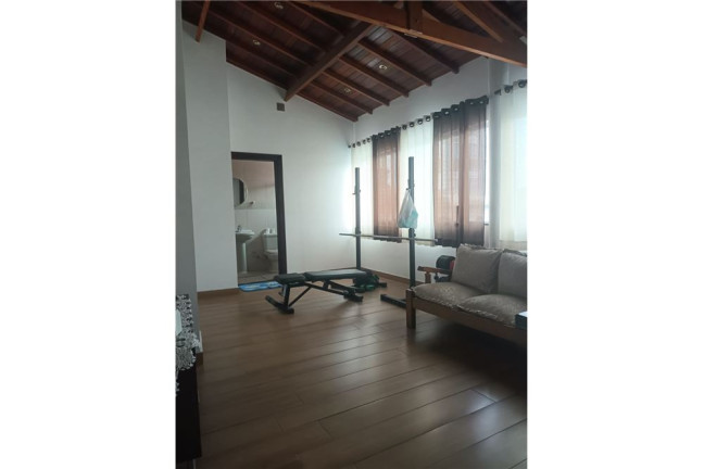 Imagem Casa com 3 Quartos à Venda, 280 m² em Macedo - Guarulhos Imagem Casa com 3 Quartos à Venda, 280 m² em Macedo - Guarulhos