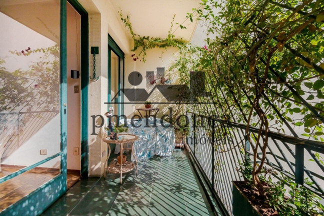 Imagem Apartamento com 3 Quartos à Venda, 244 m² em Higienópolis - São Paulo Imagem Apartamento com 3 Quartos à Venda, 244 m² em Higienópolis - São Paulo