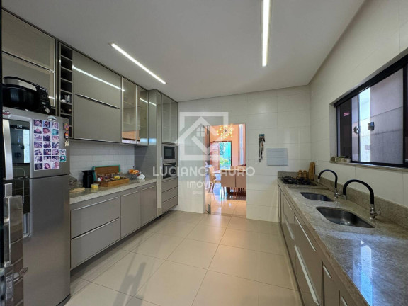 Imagem Casa com 3 Quartos à Venda, 180 m² em Universidade - Vitória Da Conquista Imagem Casa com 3 Quartos à Venda, 180 m² em Universidade - Vitória Da Conquista