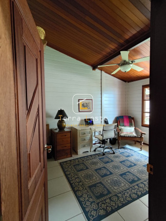 Imagem Casa com 4 Quartos à Venda, 379 m² em Retiro Do Chalé - Brumadinho Imagem Casa com 4 Quartos à Venda, 379 m² em Retiro Do Chalé - Brumadinho
