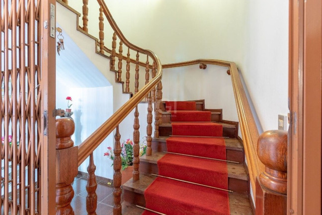 Imagem Casa com 4 Quartos à Venda, 725 m² em Vila Assunção - Porto Alegre Imagem Casa com 4 Quartos à Venda, 725 m² em Vila Assunção - Porto Alegre