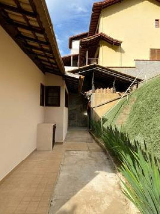 Imagem Casa com 3 Quartos à Venda, 500 m² em Cascatinha - Nova Friburgo Imagem Casa com 3 Quartos à Venda, 500 m² em Cascatinha - Nova Friburgo