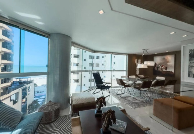 Imagem Apartamento com 3 Quartos à Venda, 153 m² em Centro - Balneário Camboriú Imagem Apartamento com 3 Quartos à Venda, 153 m² em Centro - Balneário Camboriú