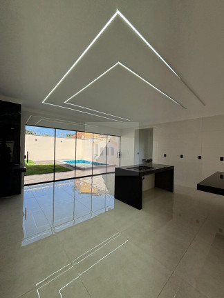Imagem Casa com 3 Quartos à Venda, 140 m² em Vila Oliveira - Aparecida De Goiânia