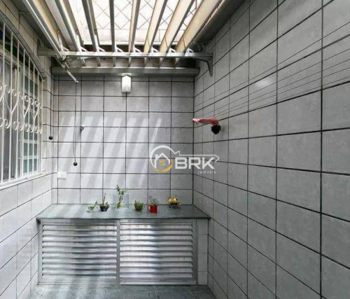 Imagem Casa com 4 Quartos à Venda, 150 m² em Vila Carrão - São Paulo