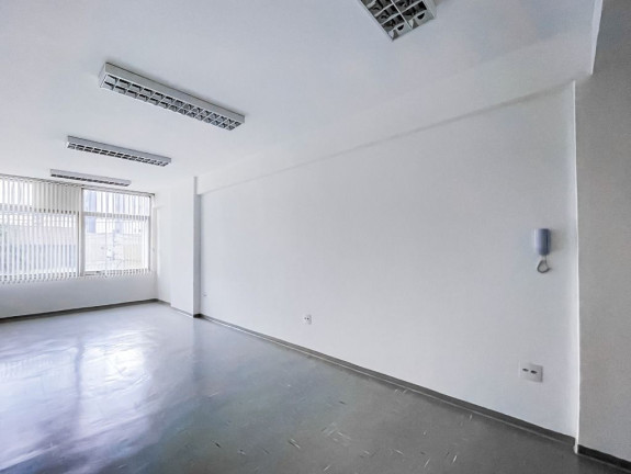 Sala Comercial para Alugar, 32 m² em Itaim Bibi - São Paulo