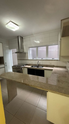 Imagem Casa com 3 Quartos para Alugar, 92 m² em Vila Mogilar - Mogi Das Cruzes Imagem Casa com 3 Quartos para Alugar, 92 m² em Vila Mogilar - Mogi Das Cruzes