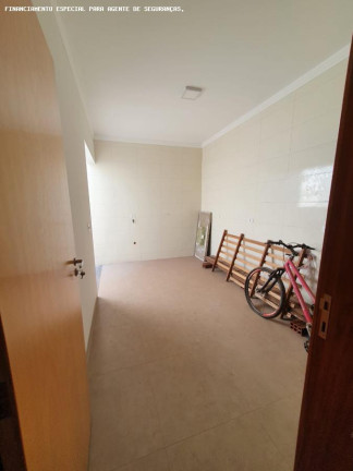 Imagem Casa com 3 Quartos à Venda, 86 m² em Ouro Verde Ii - Sarandi Imagem Casa com 3 Quartos à Venda, 86 m² em Ouro Verde Ii - Sarandi