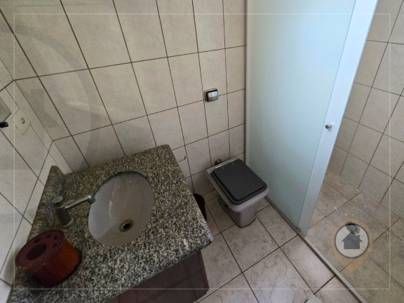 Imagem Casa com 4 Quartos à Venda, 180 m² em Guarulhos Imagem Casa com 4 Quartos à Venda, 180 m² em Guarulhos