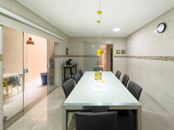 Imagem Casa com 4 Quartos à Venda, 250 m² em Vila Gomes Cardim - São Paulo