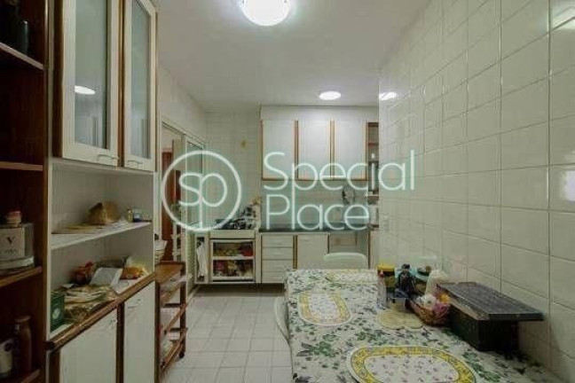 Imagem Apartamento com 3 Quartos à Venda, 140 m² em Moema Pássaros - São Paulo Imagem Apartamento com 3 Quartos à Venda, 140 m² em Moema Pássaros - São Paulo