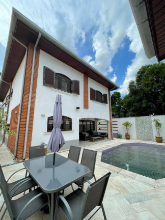 Imagem Casa com 4 Quartos à Venda, 350 m² em Alphaville - Santana De Parnaíba Imagem Casa com 4 Quartos à Venda, 350 m² em Alphaville - Santana De Parnaíba