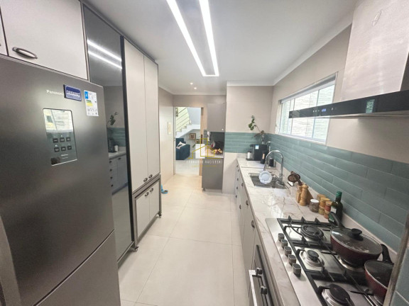 Imagem Casa com 4 Quartos à Venda, 175 m² em Jardim Camburi - Vitória