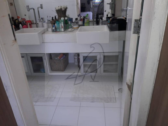 Imagem Apartamento com 4 Quartos à Venda, 156 m² em Pituba - Salvador Imagem Apartamento com 4 Quartos à Venda, 156 m² em Pituba - Salvador