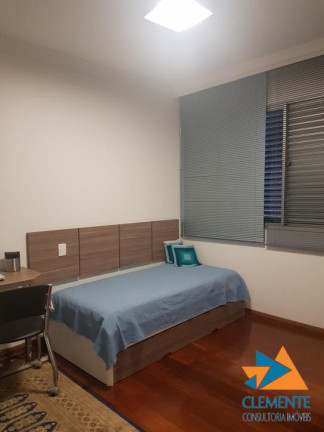 Imagem Apartamento com 4 Quartos à Venda, 200 m² em Lourdes - Belo Horizonte Imagem Apartamento com 4 Quartos à Venda, 200 m² em Lourdes - Belo Horizonte