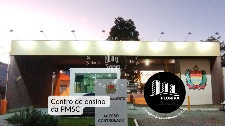 Foto do imóvel Terreno à Venda, 364 m² em Trindade - Florianópolis