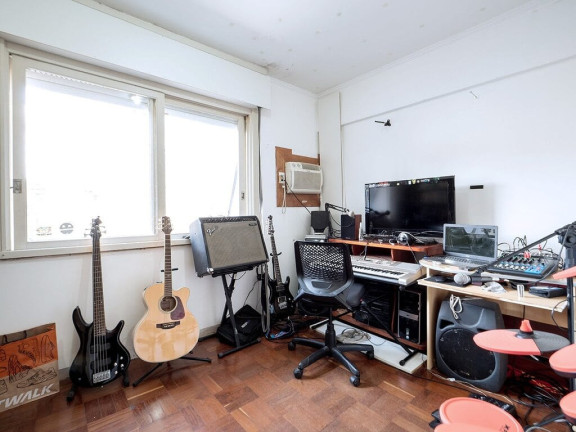 Imagem Apartamento com 3 Quartos à Venda, 83 m² em Menino Deus - Porto Alegre