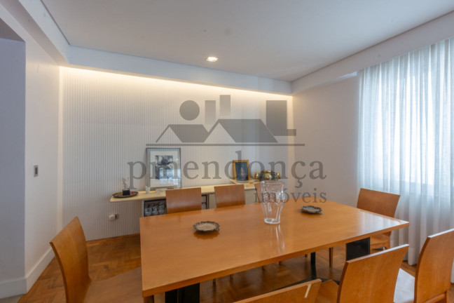 Imagem Apartamento com 3 Quartos à Venda, 200 m² em Higienópolis - São Paulo Imagem Apartamento com 3 Quartos à Venda, 200 m² em Higienópolis - São Paulo
