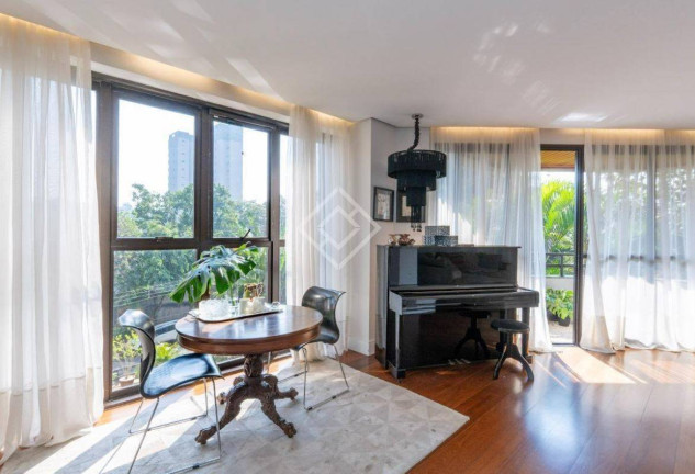 Imagem Apartamento com 3 Quartos à Venda, 180 m² em Jardim Fonte Do Morumbi - São Paulo