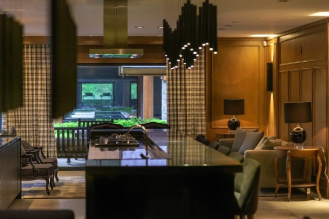 Imagem Apartamento com 3 Quartos à Venda, 319 m² em Planalto - Gramado