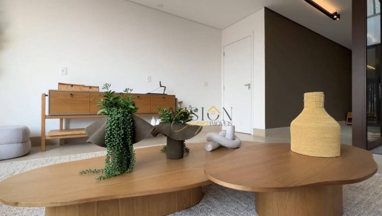 Imagem Casa com 3 Quartos à Venda, 242 m² em Bairro Das Palmeiras - Campinas Imagem Casa com 3 Quartos à Venda, 242 m² em Bairro Das Palmeiras - Campinas