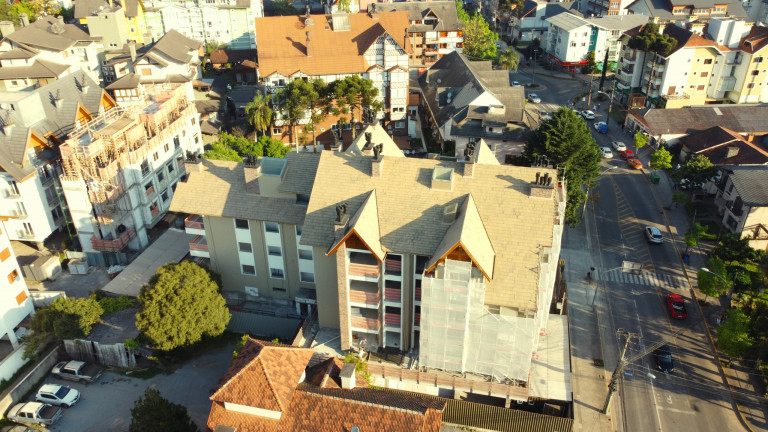 Imagem Apartamento com 2 Quartos à Venda, 71 m² em Centro - Gramado