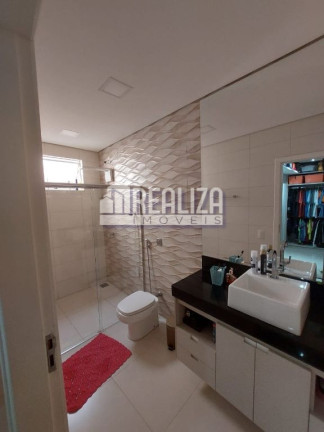 Imagem Casa de Condomínio com 3 Quartos à Venda, 200 m² em Vila Arquelau - Uberaba Imagem Casa de Condomínio com 3 Quartos à Venda, 200 m² em Vila Arquelau - Uberaba