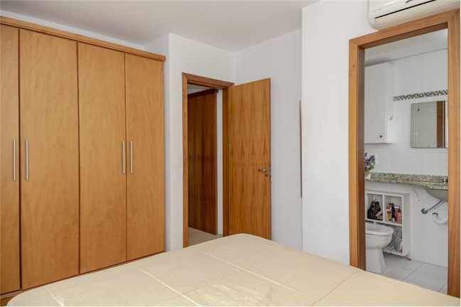 Imagem Apartamento com 2 Quartos à Venda, 179 m² em Jardim Botânico - Porto Alegre Imagem Apartamento com 2 Quartos à Venda, 179 m² em Jardim Botânico - Porto Alegre