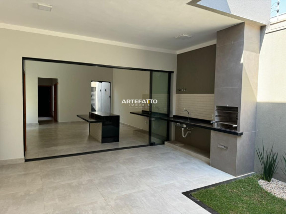 Imagem Casa com 3 Quartos à Venda, 180 m² Imagem Casa com 3 Quartos à Venda, 180 m²