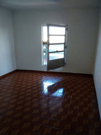 Imagem Casa com 4 Quartos à Venda, 229 m² em Jardim Do Estádio - Santo André Imagem Casa com 4 Quartos à Venda, 229 m² em Jardim Do Estádio - Santo André