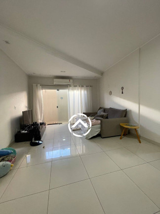 Imagem Casa com 4 Quartos à Venda, 420 m² em Jardim Cuiabá - Cuiabá Imagem Casa com 4 Quartos à Venda, 420 m² em Jardim Cuiabá - Cuiabá