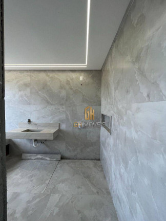 Imagem Sobrado com 3 Quartos à Venda, 231 m² em Residencial Balneário - Goiânia Imagem Sobrado com 3 Quartos à Venda, 231 m² em Residencial Balneário - Goiânia