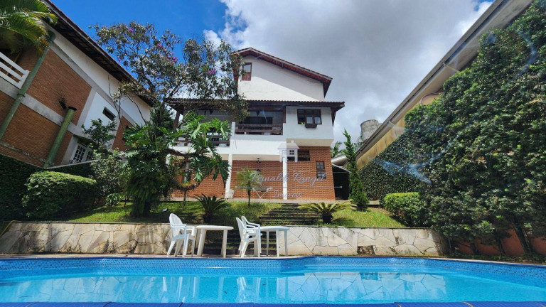 Imagem Casa com 3 Quartos à Venda, 252 m² em Jardim Marajoara - São Paulo Imagem Casa com 3 Quartos à Venda, 252 m² em Jardim Marajoara - São Paulo