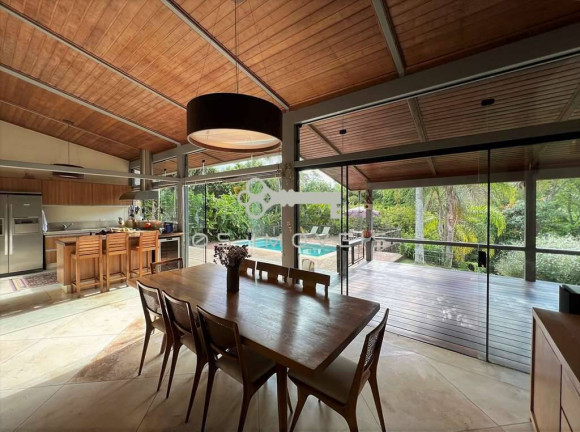 Imagem Casa com 5 Quartos à Venda, em Chácaras Do Peroba - Jandira Imagem Casa com 5 Quartos à Venda, em Chácaras Do Peroba - Jandira
