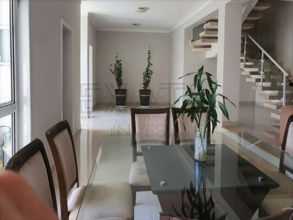 Imagem Imóvel com 3 Quartos à Venda, 378 m² em Condomínio Vila Verde - Cotia Imagem Imóvel com 3 Quartos à Venda, 378 m² em Condomínio Vila Verde - Cotia