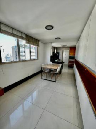 Imagem Imóvel com 3 Quartos à Venda, 220 m² em Campo Belo - São Paulo Imagem Imóvel com 3 Quartos à Venda, 220 m² em Campo Belo - São Paulo