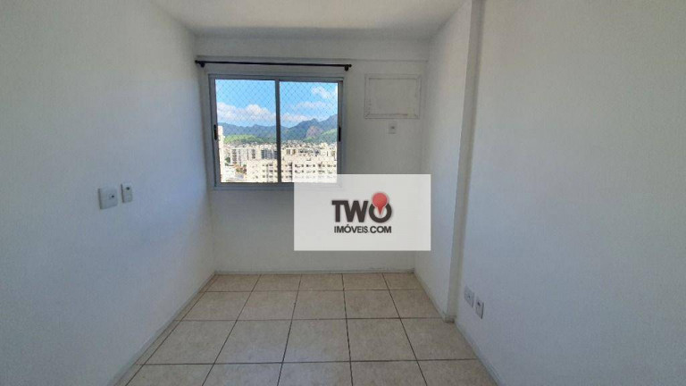 Imagem Apartamento com 2 Quartos à Venda, 50 m² em Del Castilho - Rio De Janeiro