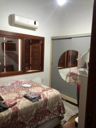 Imagem Casa com 3 Quartos à Venda, 167 m² em Sarandi - Porto Alegre Imagem Casa com 3 Quartos à Venda, 167 m² em Sarandi - Porto Alegre