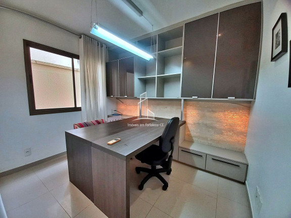 Imagem Casa com 3 Quartos à Venda, 181 m² em Edson Queiroz - Fortaleza Imagem Casa com 3 Quartos à Venda, 181 m² em Edson Queiroz - Fortaleza