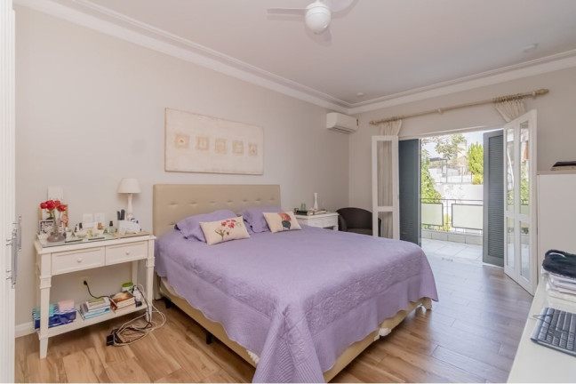 Imagem Casa com 5 Quartos à Venda, 350 m² em Planalto Paulista - São Paulo Imagem Casa com 5 Quartos à Venda, 350 m² em Planalto Paulista - São Paulo