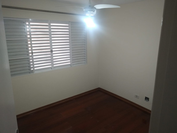 Imagem Casa com 3 Quartos à Venda, 250 m² em Parque Fongaro - São Paulo