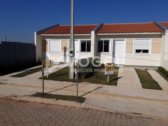 Imagem Casa com 2 Quartos à Venda, 40 m² em Três Marias - Esteio Imagem Casa com 2 Quartos à Venda, 40 m² em Três Marias - Esteio