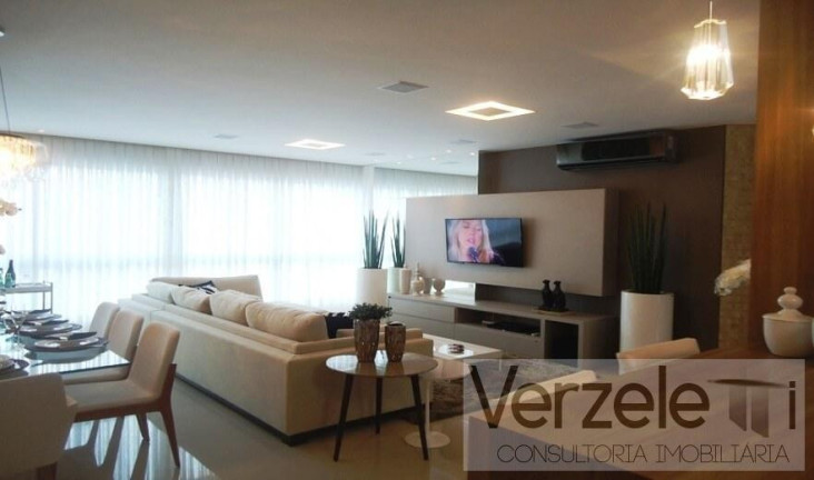 Imagem Apartamento com 4 Quartos à Venda, 140 m² em Centro - Balneário Camboriú