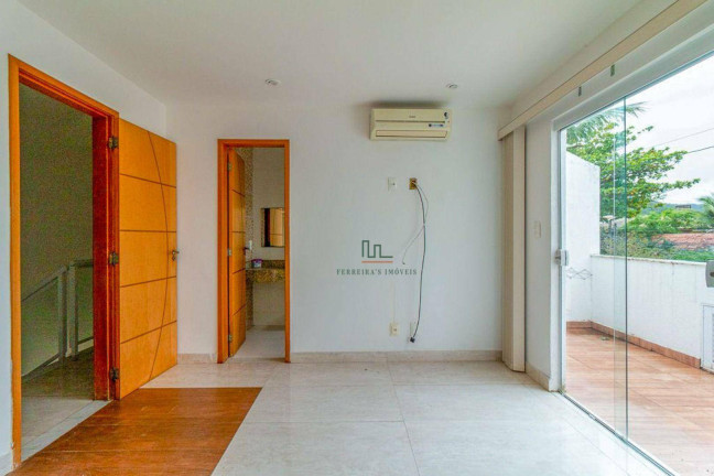 Imagem Casa com 3 Quartos à Venda, 165 m² em Piratininga - Niterói Imagem Casa com 3 Quartos à Venda, 165 m² em Piratininga - Niterói