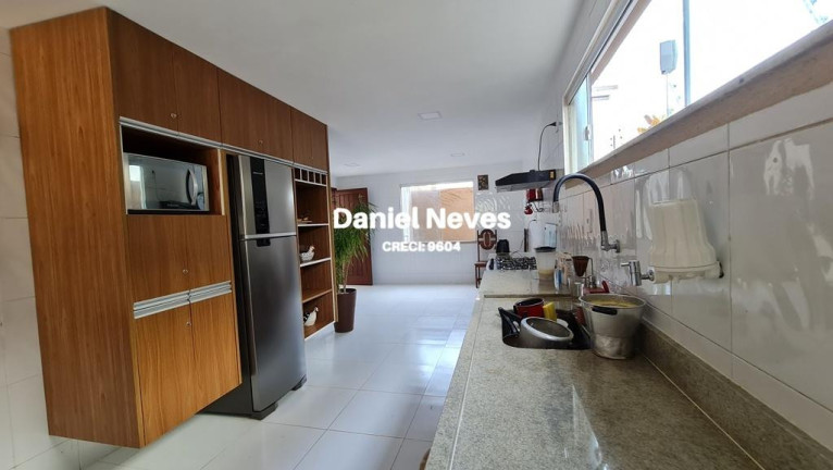 Imagem Casa com 7 Quartos à Venda, 340 m² em Vilas Do Atlântico - Lauro De Freitas Imagem Casa com 7 Quartos à Venda, 340 m² em Vilas Do Atlântico - Lauro De Freitas