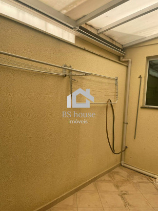 Imagem Casa com 3 Quartos à Venda, 188 m² em Vila Scarpelli - Santo André Imagem Casa com 3 Quartos à Venda, 188 m² em Vila Scarpelli - Santo André