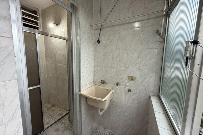 Imagem Imóvel com 2 Quartos à Venda, 40 m² em Centro - São Vicente Imagem Imóvel com 2 Quartos à Venda, 40 m² em Centro - São Vicente