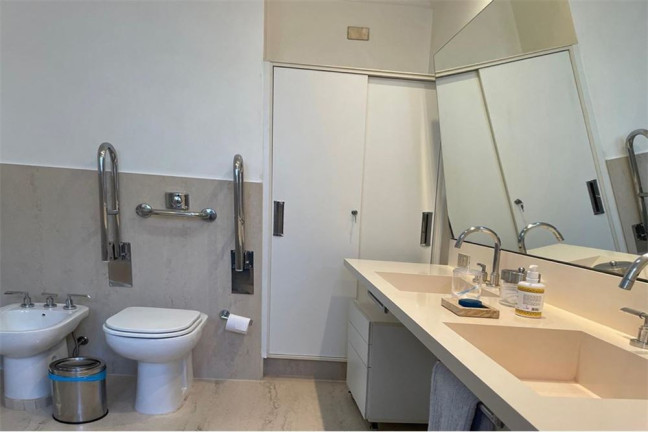 Imagem Imóvel com 4 Quartos à Venda, em Higienópolis - São Paulo Imagem Imóvel com 4 Quartos à Venda, em Higienópolis - São Paulo